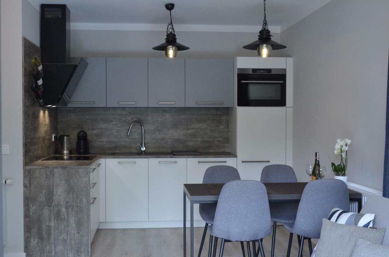 "10" Slonce Woda Las - Apartament No10 Garaz W Cenie Cedzyna Extérieur photo