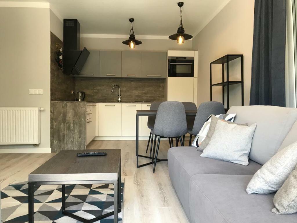 "10" Slonce Woda Las - Apartament No10 Garaz W Cenie Cedzyna Extérieur photo